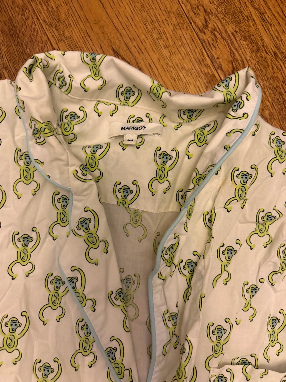 Marigot Cotton Monkey Print night shirt gown perfect condition Smoke pet free - Picture 3 of 3
